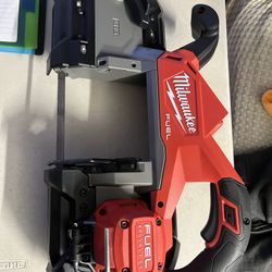 Milwaukee M18 Fuel Band Saw 