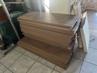 Flooring laminate wood 100 sq ft or more padding attached