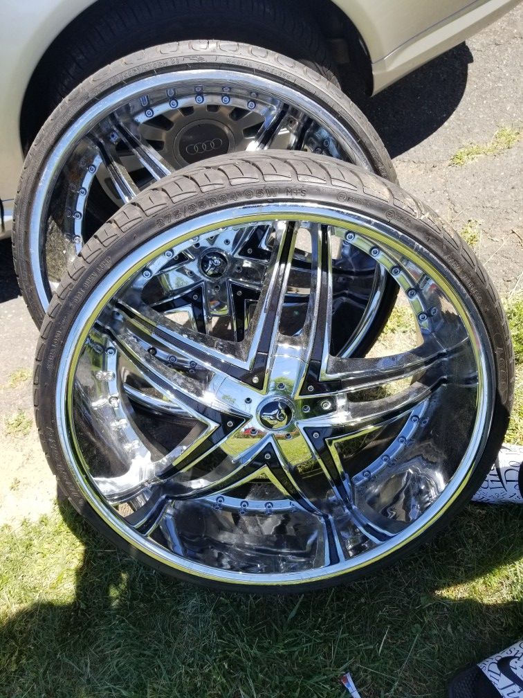 24 inch rims 1 tire flat but comes with 2 spare tires