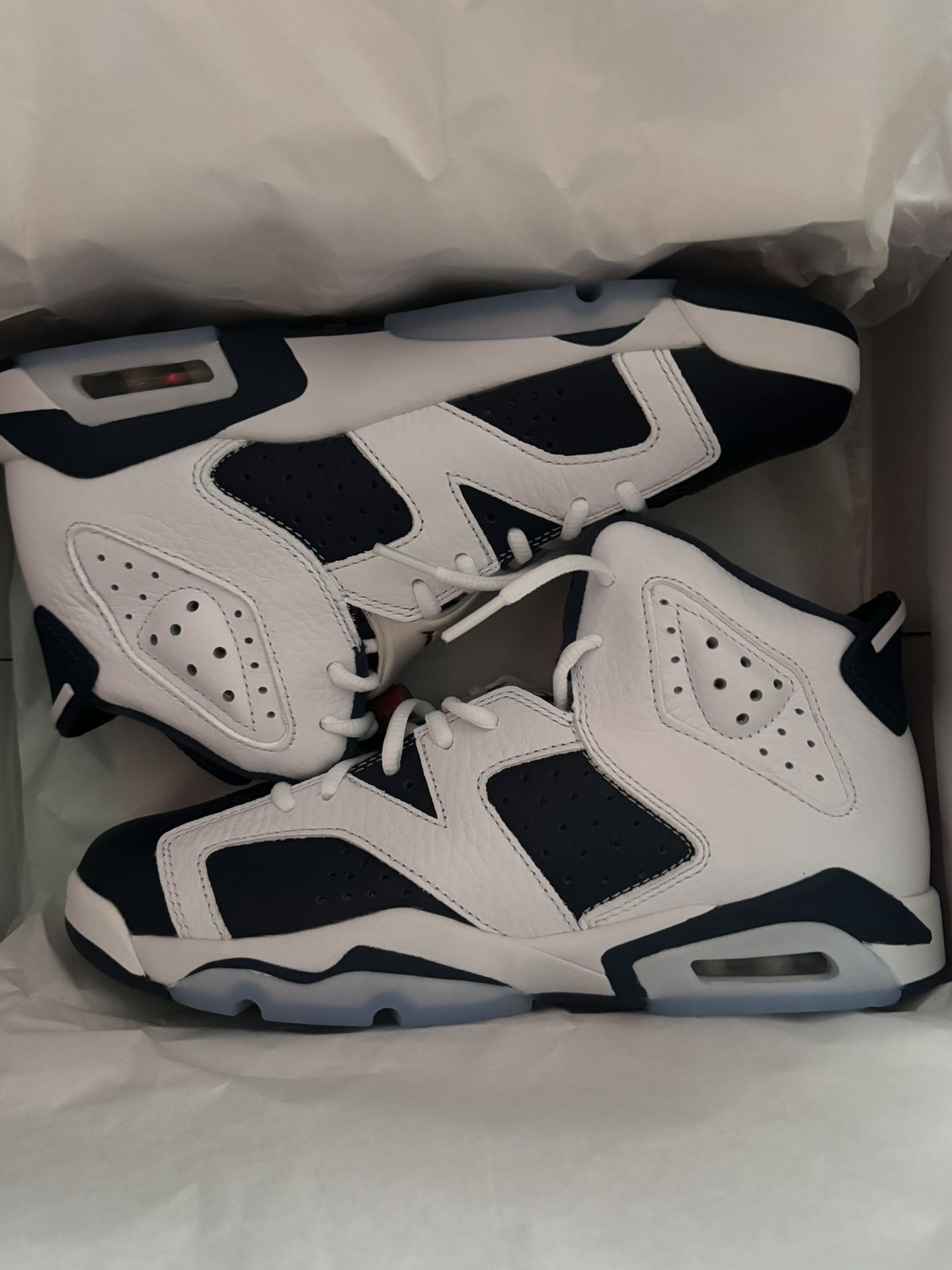 Jordan 6 Retro