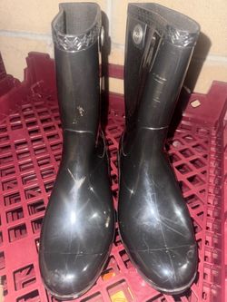 Ugg rain boots