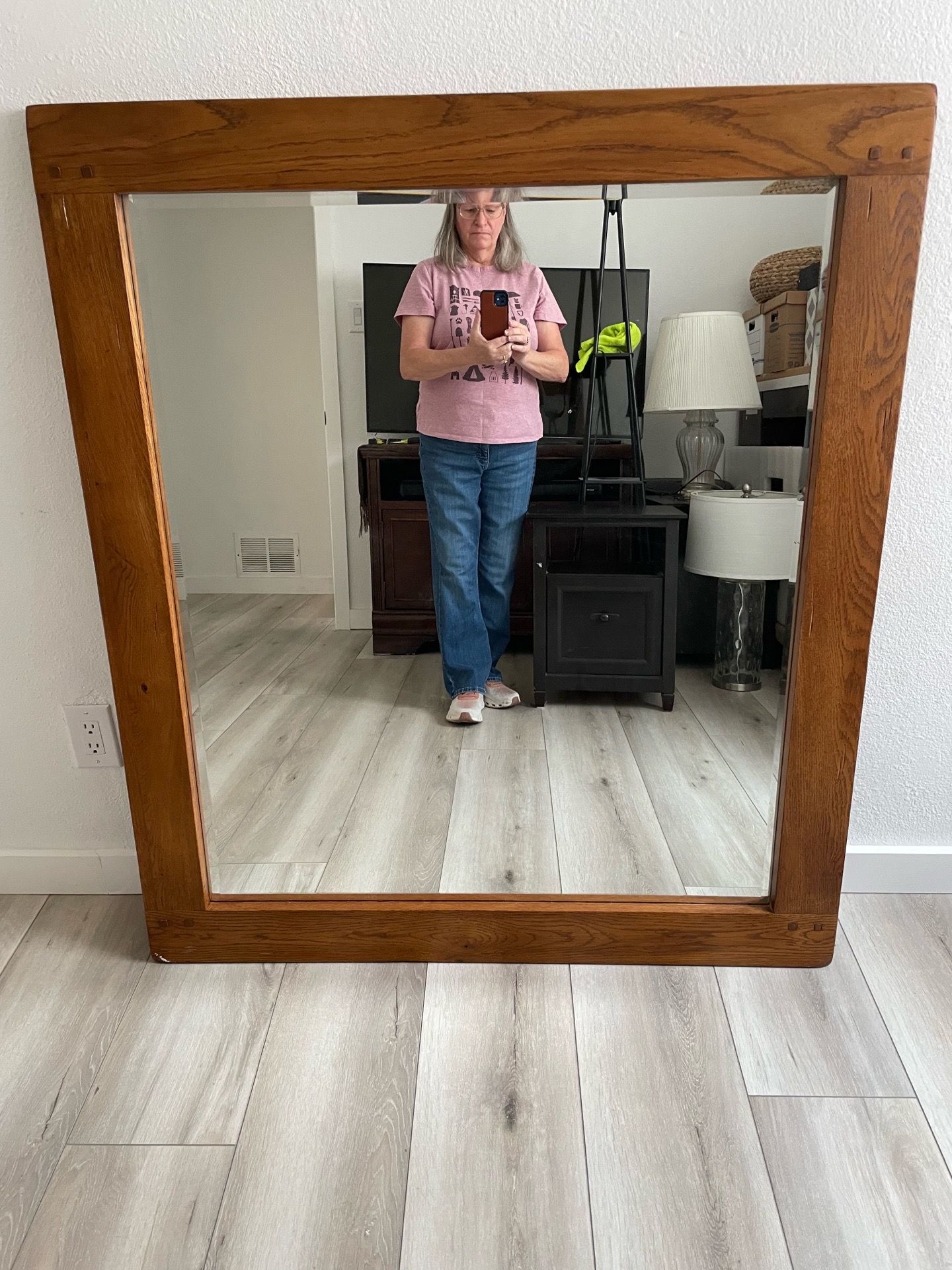 Floor mirror