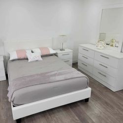 Bedroom Set - Juego De Cuarto 