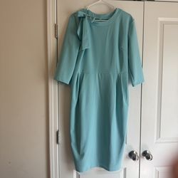 Mint Green sheath style dress with bow