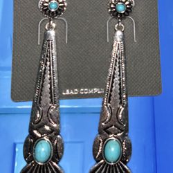 Boho Hippie Cowgirl, Conch, Drop Earrings With Silver And Turquoise Accent