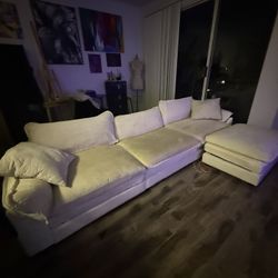 WHITE SECTIONAL WITH PILLOWS