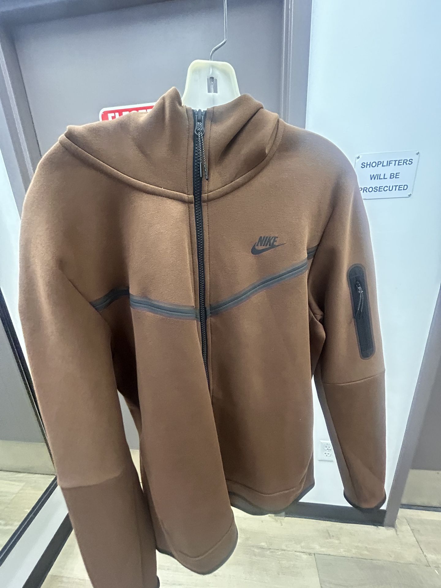 Nike Tech