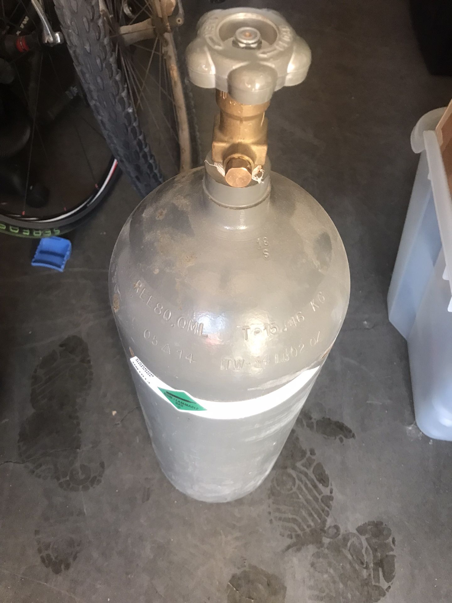 CO2 Carbon Dioxide Tank DOT Approved