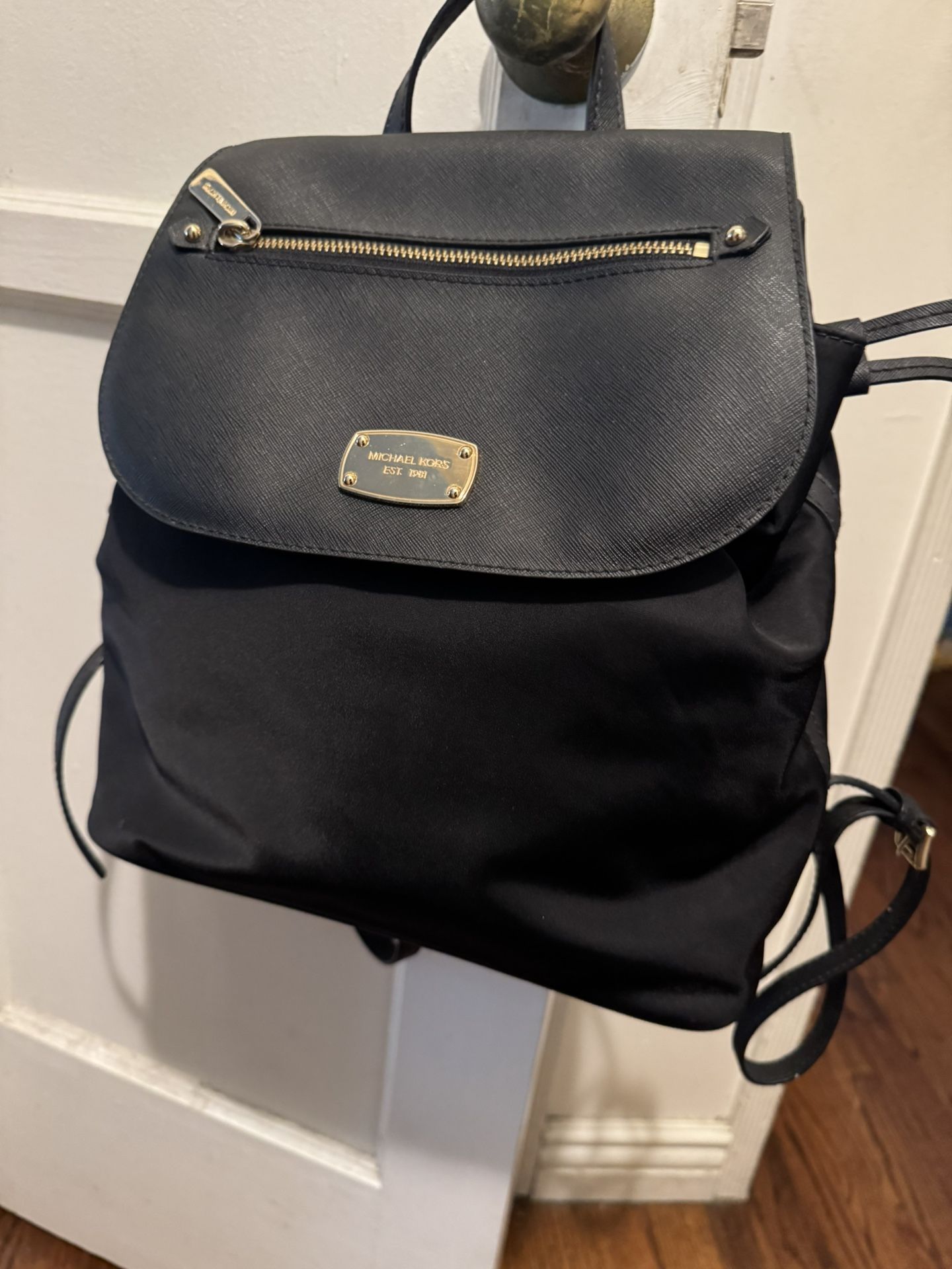Like New!!! Michael Kors Backpack 