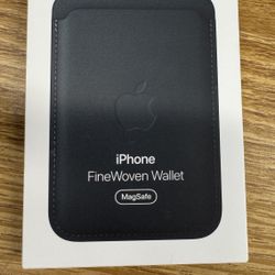 Apple Wallet MagSafe Dark Green