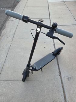 Segway Ninebot F25 Electric Scooter