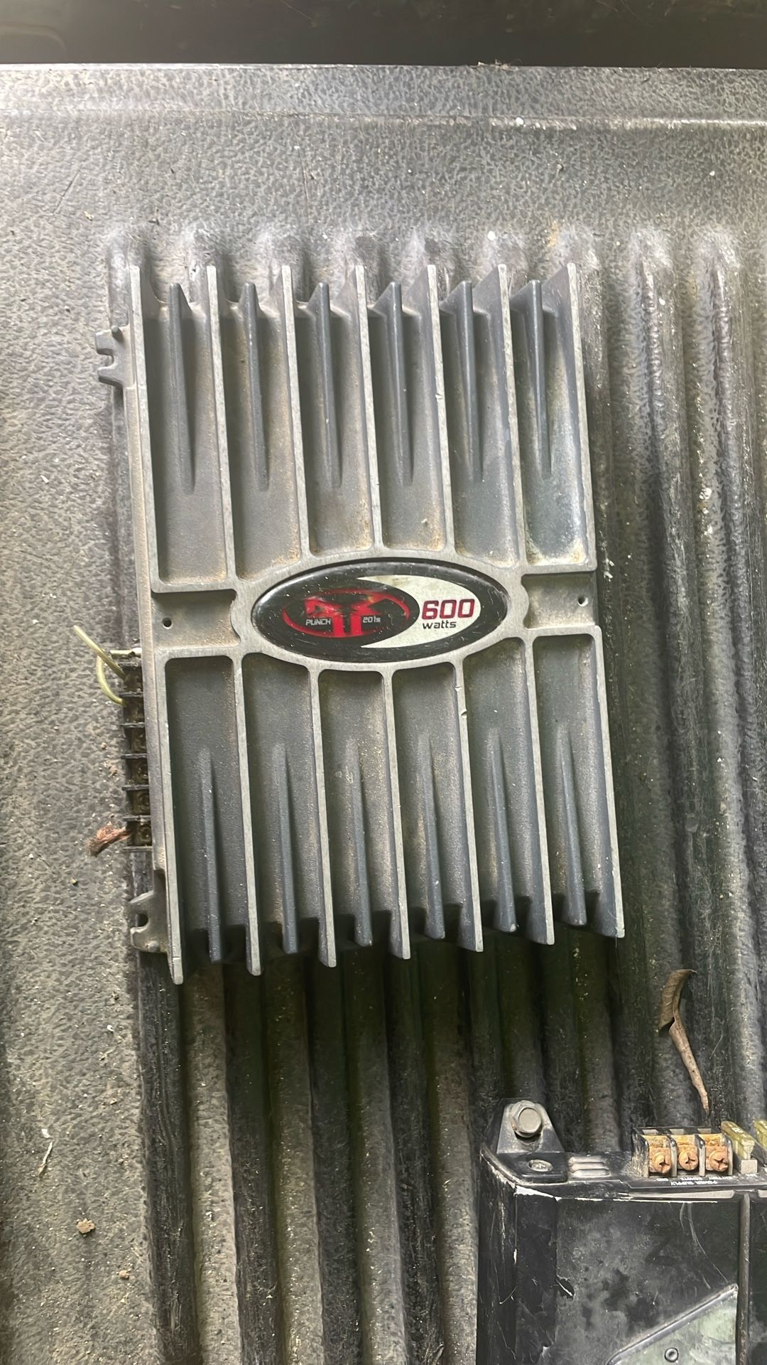 Punch 201’s Car Amplifier