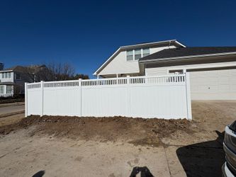 Plastic fence