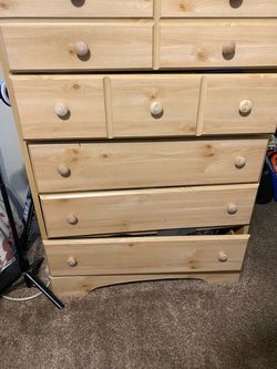 Dresser $25