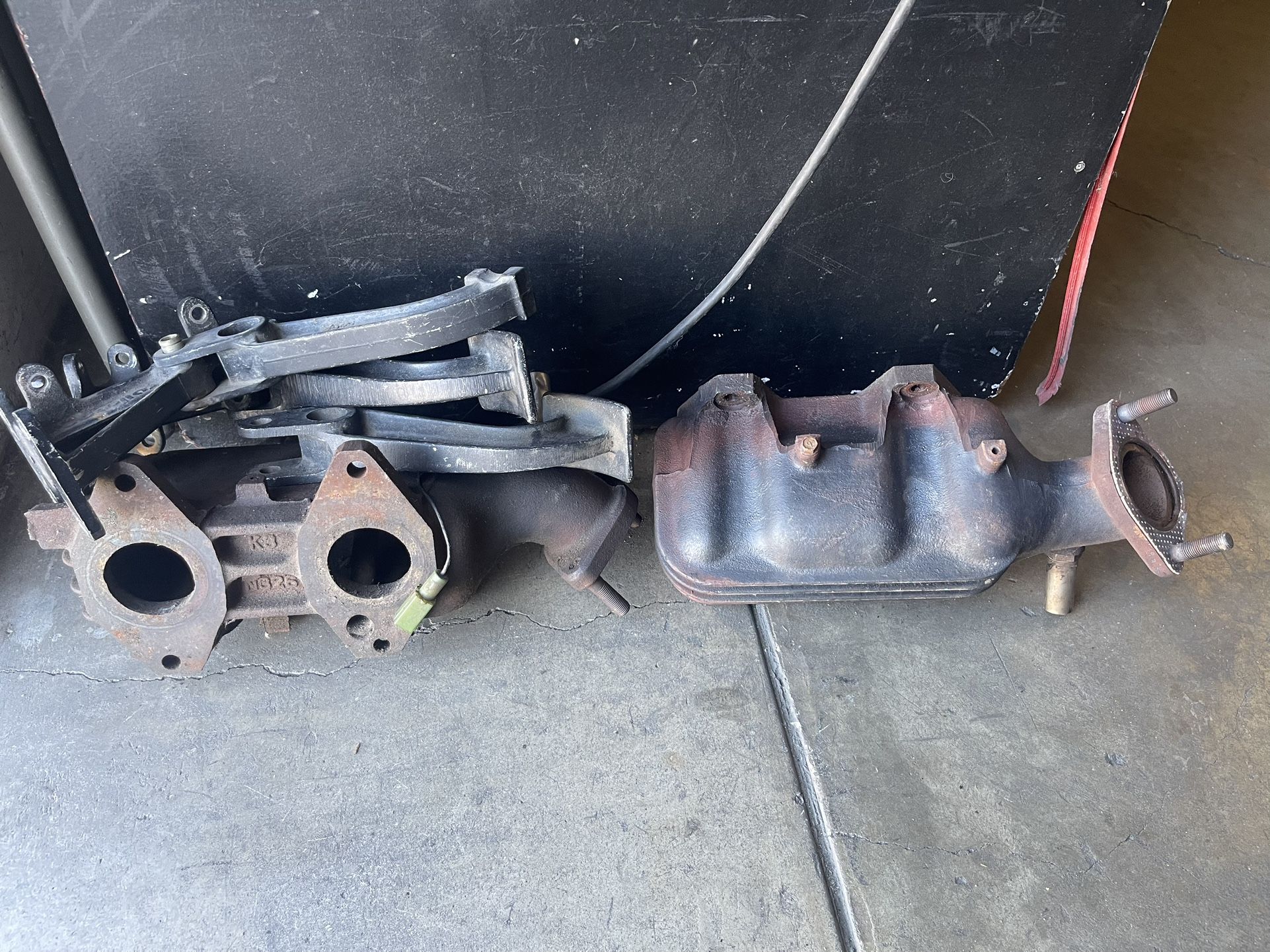 Mazda Rx7 Fc3s Exhaust Manifolds + Pedals 1 Lot Price