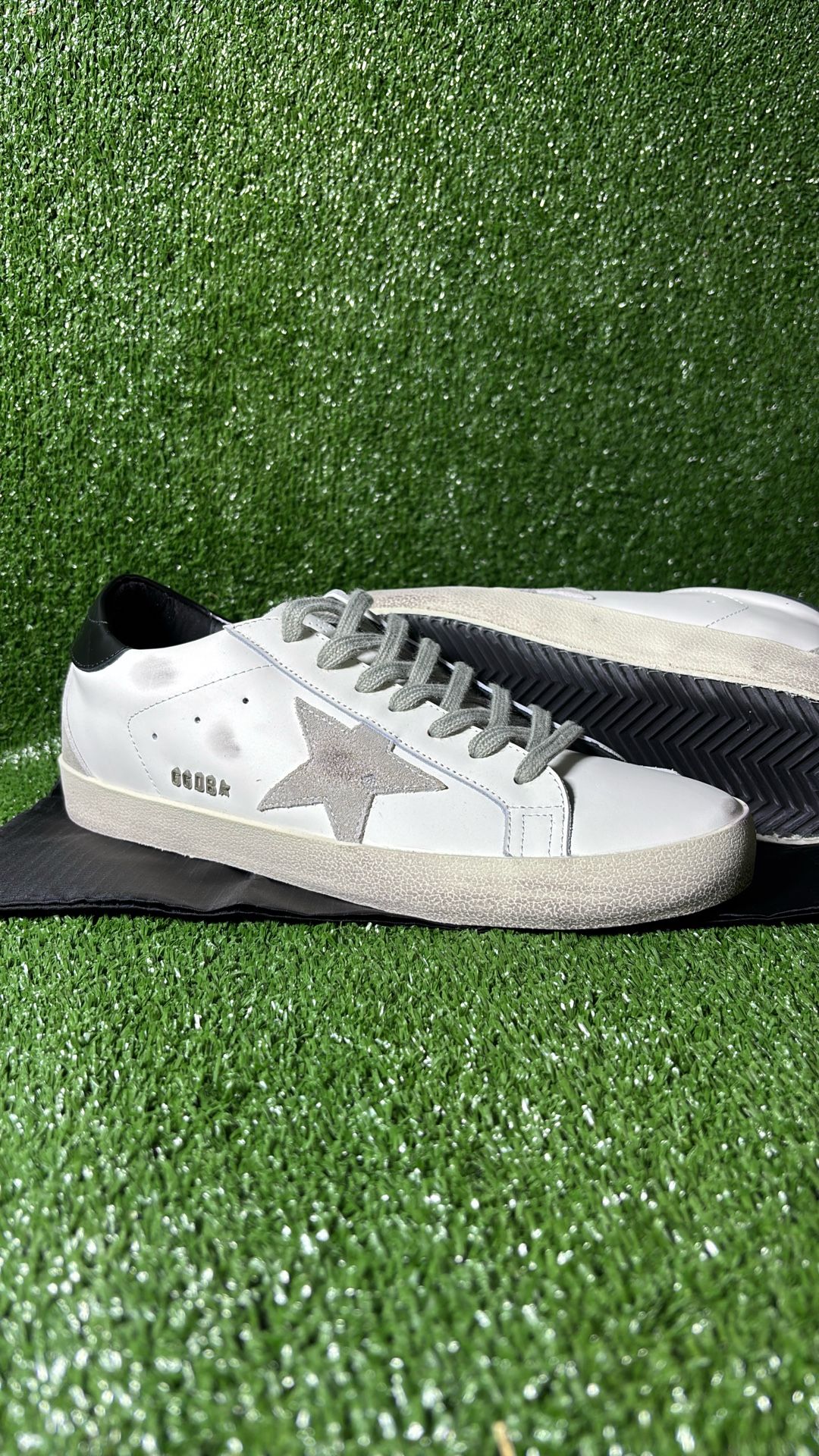 Golden Goose Men’s Size 9 & 9.5 Men’s Shoes 