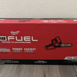Milwaukee M18 FUEL 18V Lithium-lon Brushless Battery 8 in. HATCHET Pruning Saw ( TOOL ONLY )