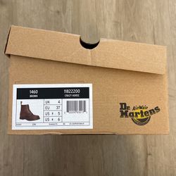 Brown Dr. Marten Leather Boots Crazy Horse 