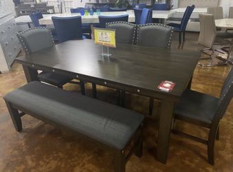 Dining Table Set
