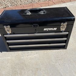 Waterloo Hand Toolbox