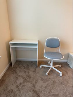 Desk set