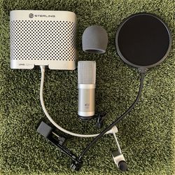  MXL V250 Condenser Microphone Bundle