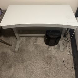 Glass height adjustment desk 47x24
