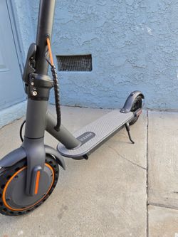 electric scooter