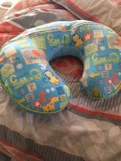 Boppy pillow