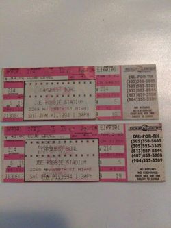 NCAA Football Carquest Bowl ticket stub Jan. 1, 1994 Vintage Joe Robbie Stadium
