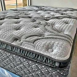 Handful of new Mattresses left - need to sell!!