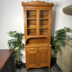 Display Case Free Delivery Hutch Storage Shelves Buffet Armoire Oak Wood