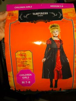 Child costume size 7-8