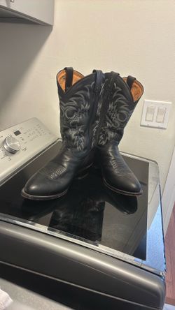 Men’s boots $55.00