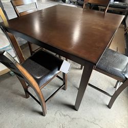 New 5pc Beautiful Ashely’s Furniture Table Dining Set ⭐️ Shop Now & Pay Later ⭐️ Only $39 To Finance ⭐️