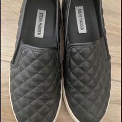 Steve Madden Slip Ons