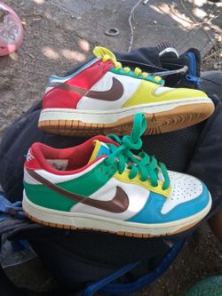 Free 99  Nike dunks size 5Y