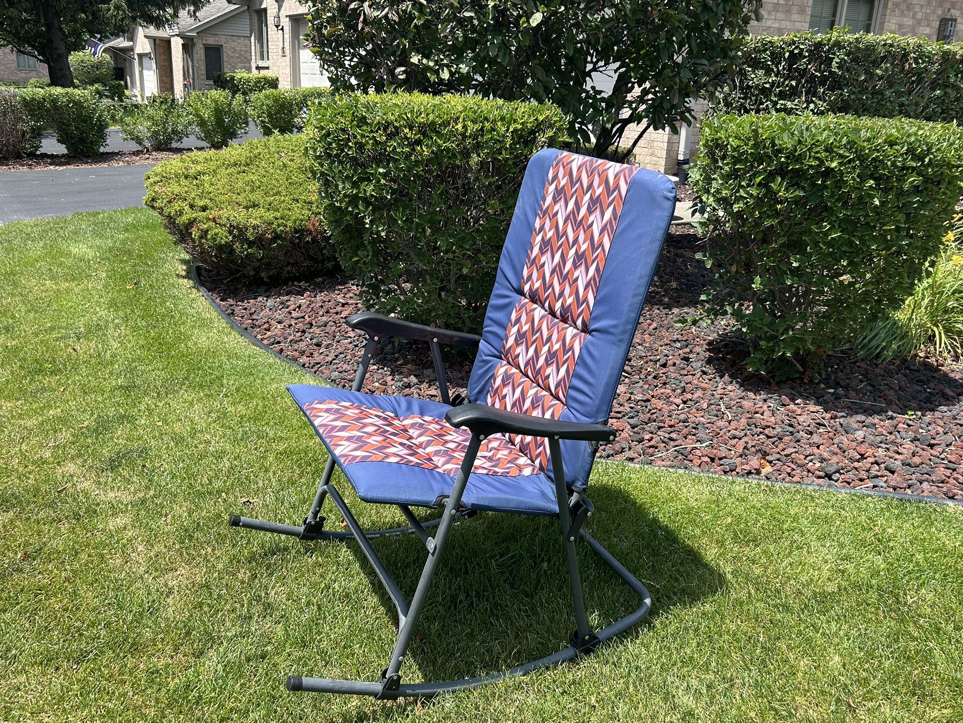 Rocking Foldable Lounge Chair