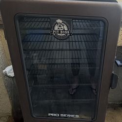 Pit Boss Pro Series smoker~