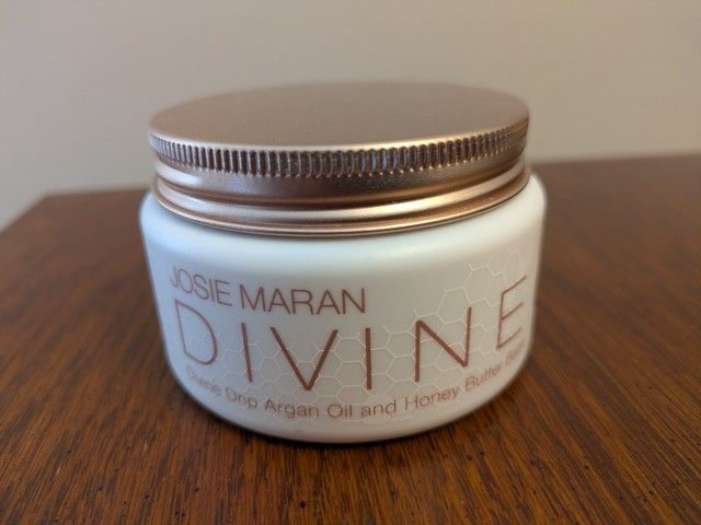 5 ounce Josie Maran Divine Drip Argan Oil and Honey Butter Balm - This luxurious, full body balm is made with 100% pure Argan oil and pure clover