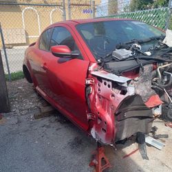 2005 Mazda R8 Parts