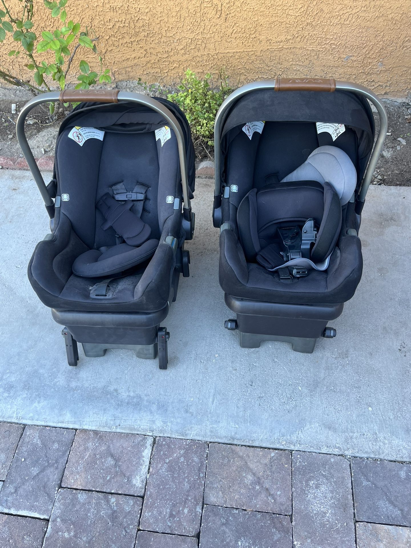 Nuna Car Seat With Base
