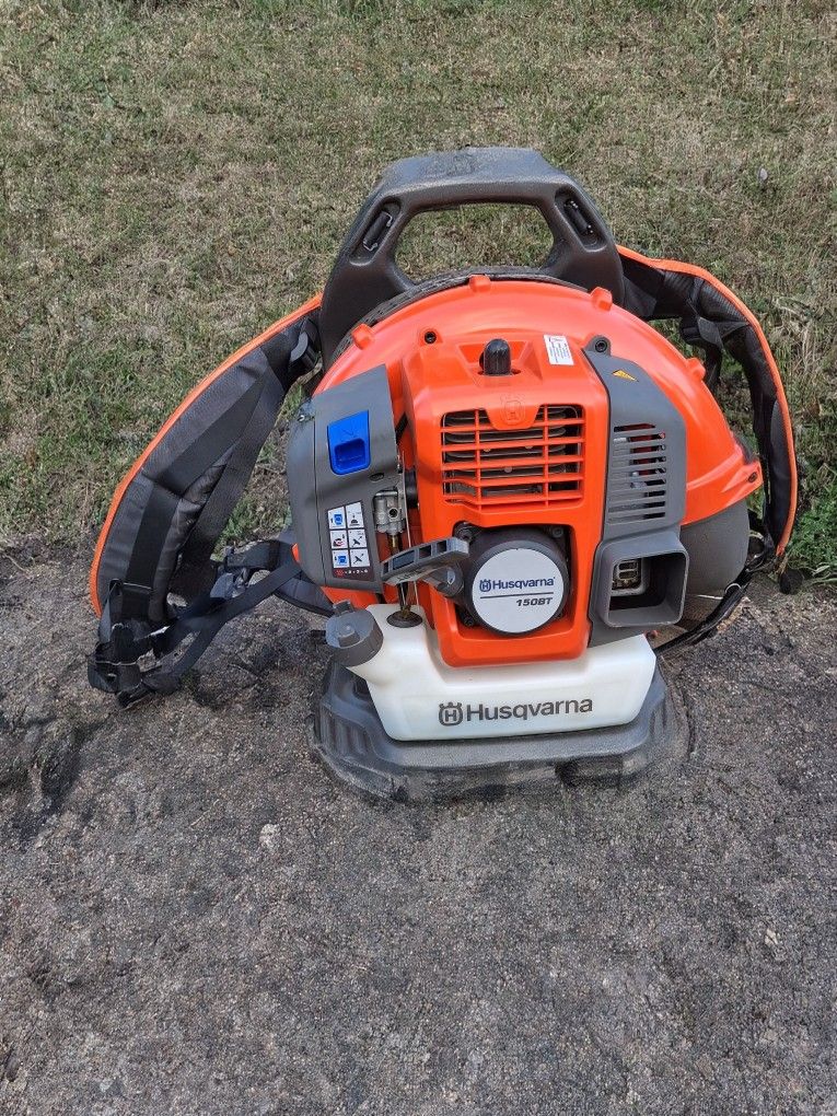 Backpack Blower LIKE NEW 150 BT