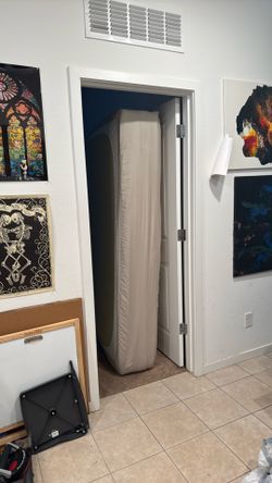 Extra large pillow top queen mattress