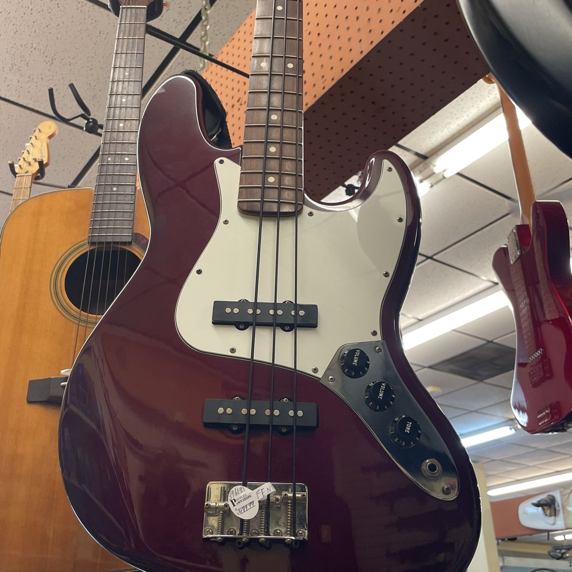 Fender  Bass Guitar - Missing String