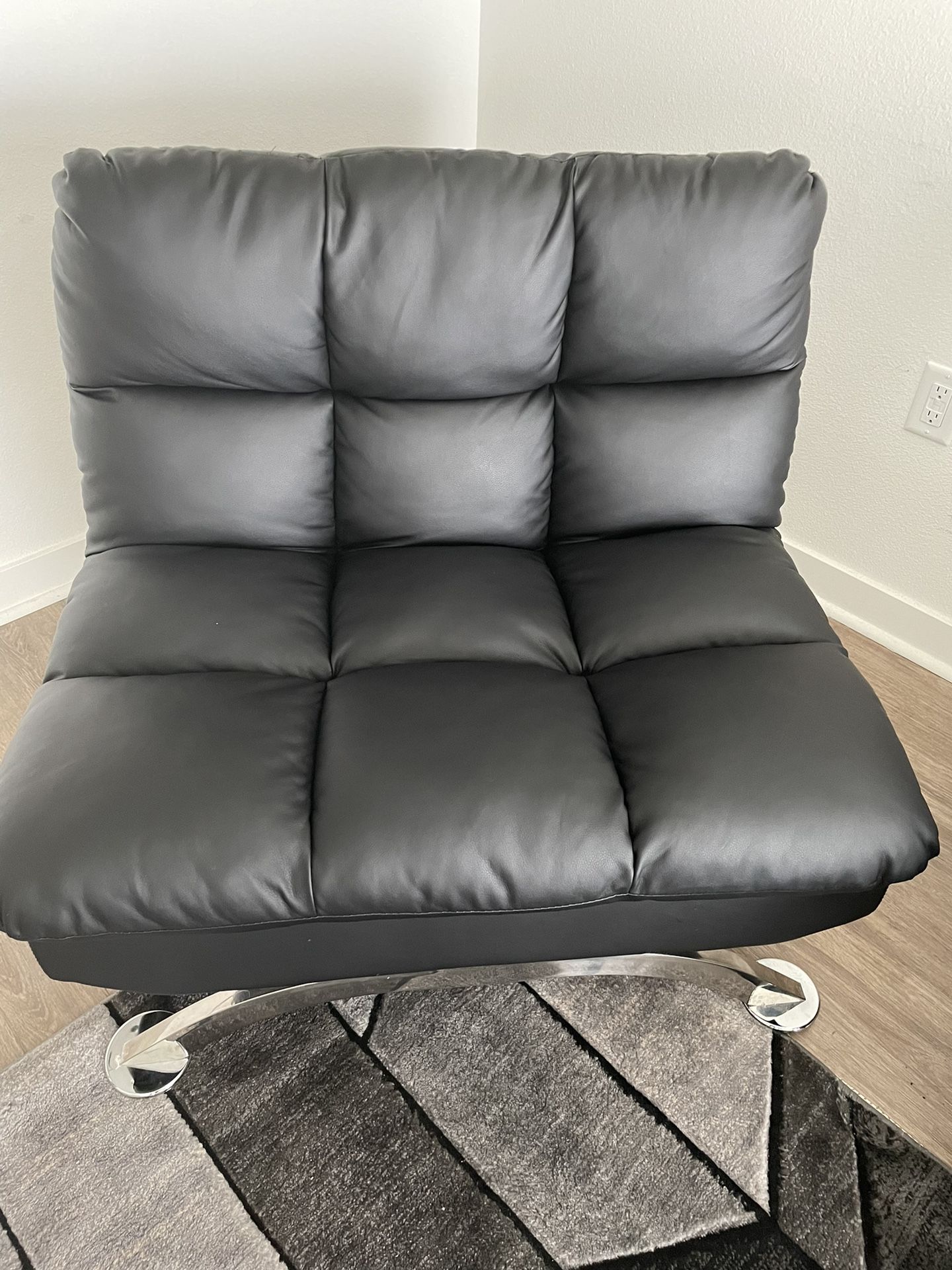 Converta Chair
