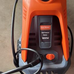Pressure Washer