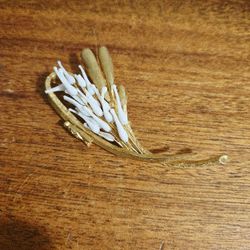 Vintage VOGUE JLRY Wheat Bouquet with Insect measures 3". Beautiful!.