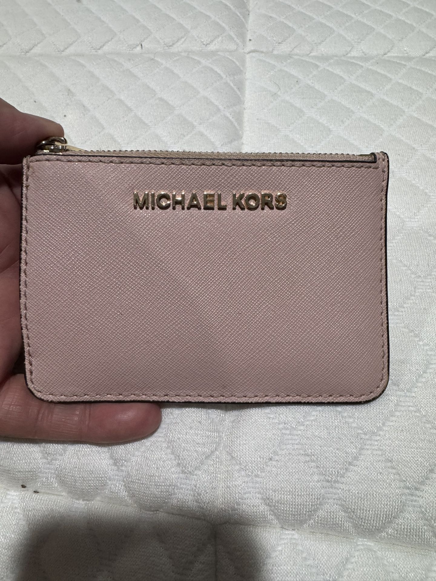 Michael Kors Jet Set Travel Small Leather Top Zip Coin Pouch With ID