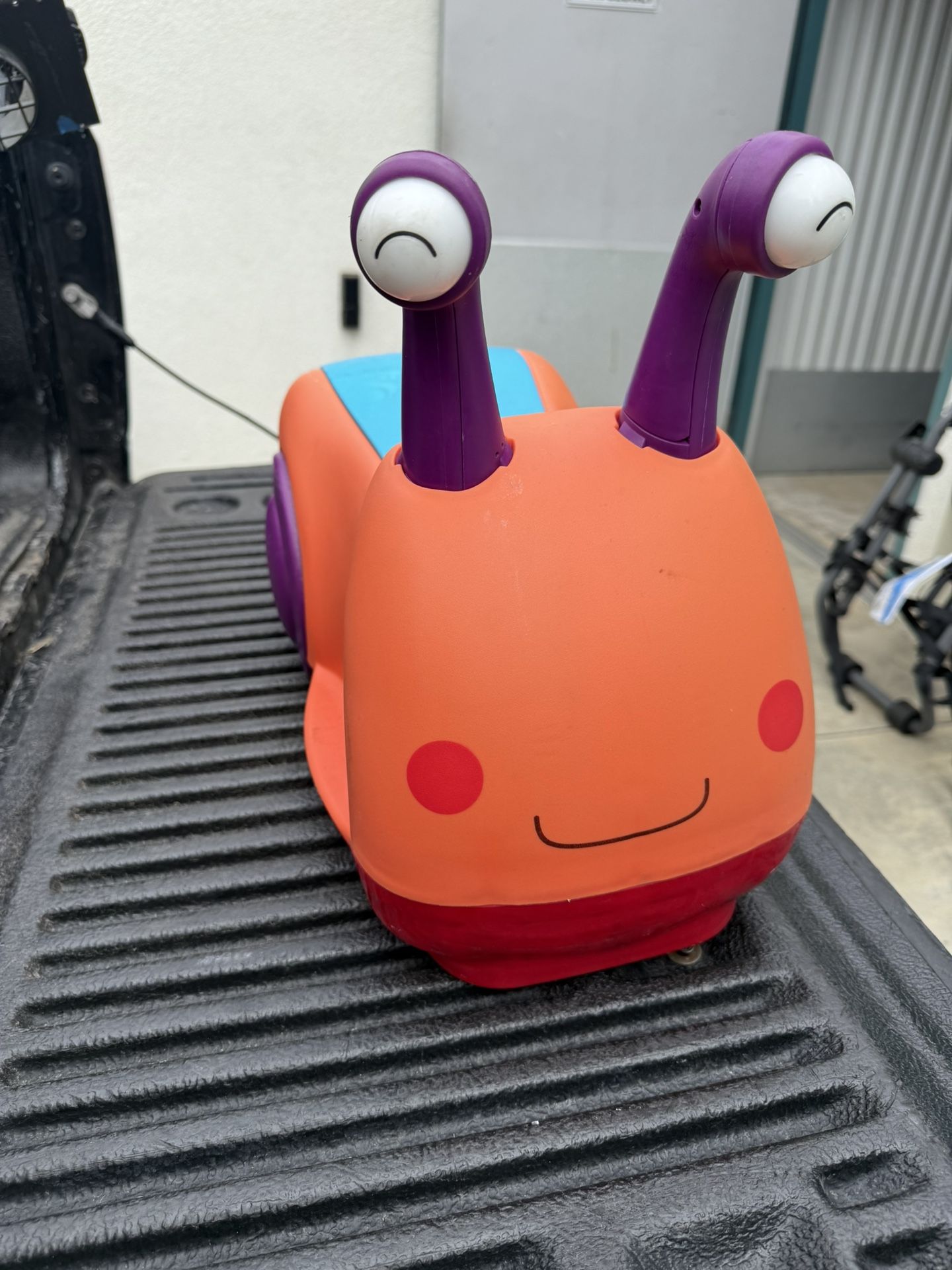 Kids Ride On Toy